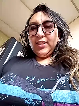 Valeria_montana_'s cam snapshot