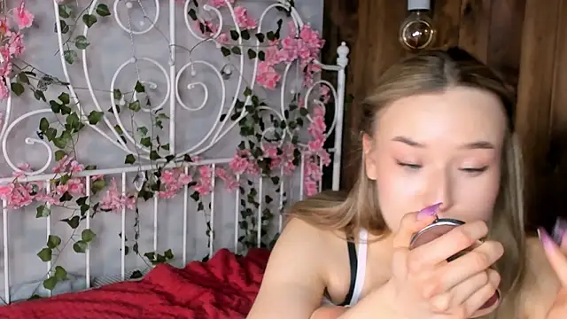 KristleKirst live sex cam