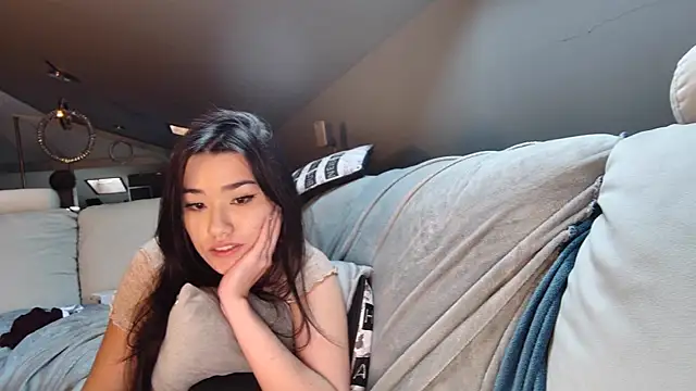 shachatteof live sex cam