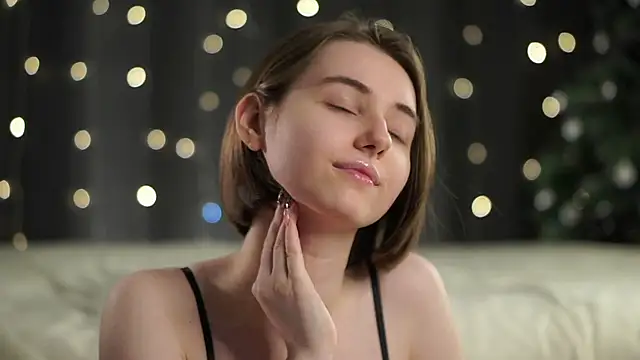 MeghanElson live sex cam