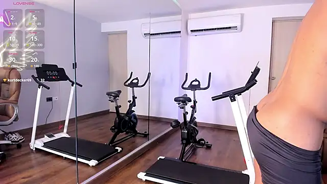 _TaylorBlack live sex cam