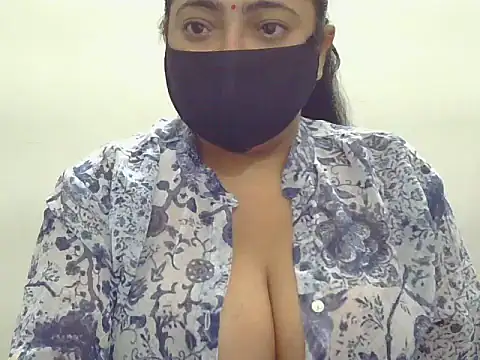 GaggingGirl_'s cam snapshot