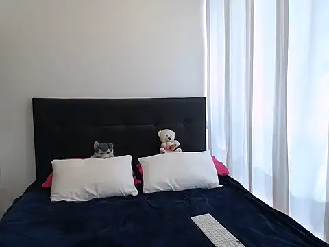 july_fucha live sex cam