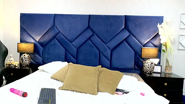 AbannyRogerss's cam snapshot