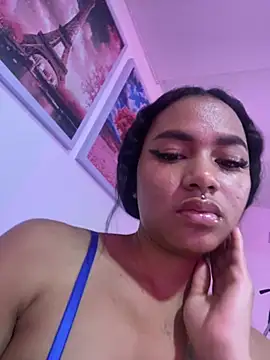 Tatianapink18's cam snapshot