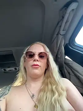 June695_'s cam snapshot