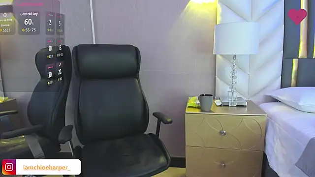 ChloeHarper_ live sex cam