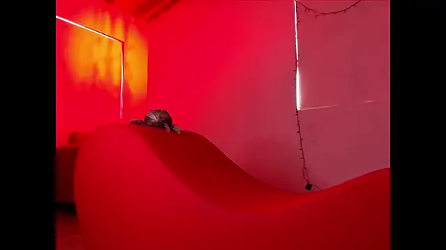 Canela_Osada_'s cam snapshot