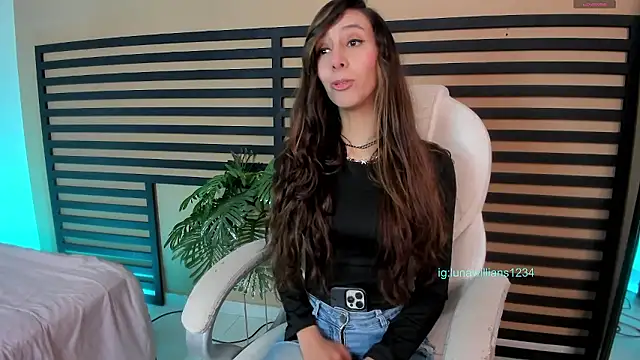 luna_willians live sex cam