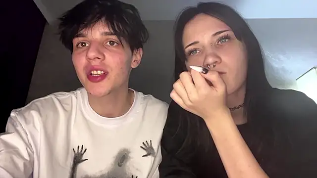 altycouple live sex cam