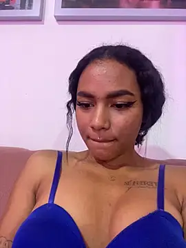 Tatianapink18's cam snapshot