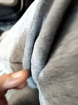 I-we_alwaYs_In_PubliC live sex cam