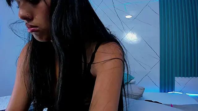 Sara-Robeth's cam snapshot