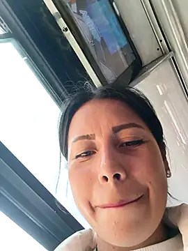 _andrea30 live sex cam