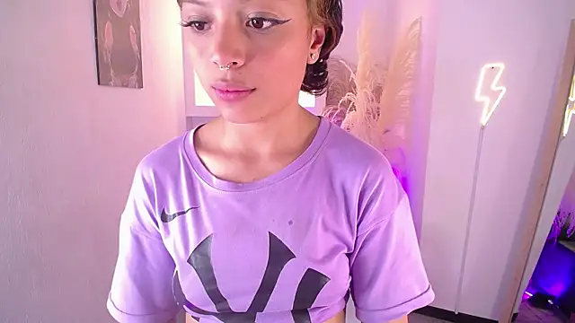 melodyy_as's cam snapshot