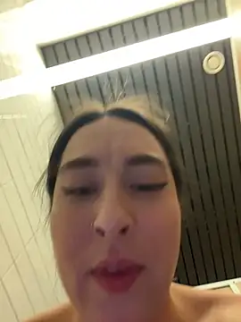 Holly_Play live sex cam