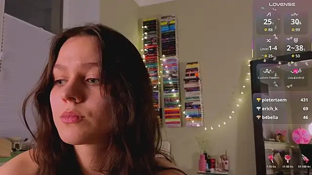 Addelin_Moon live sex cam