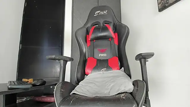 sergiio_mesa27 live sex cam