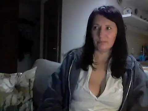 Elena48324's cam snapshot