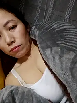 Kioen775 live sex cam