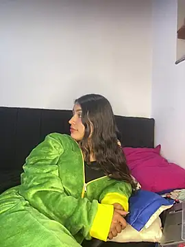 hotwife26 live sex cam