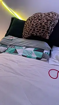 Patriciamoura69 live sex cam