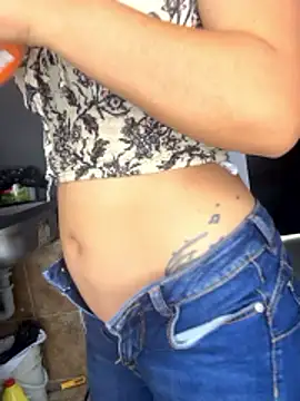 selenaln's cam snapshot