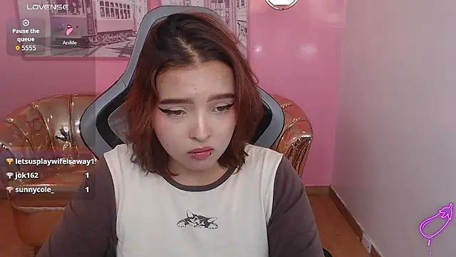 mia_foster_t's cam snapshot