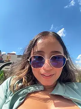 Kay_LustyWife live sex cam