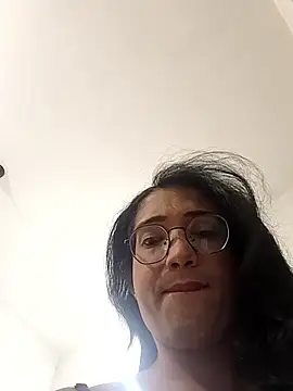 sexyshreyacdbottom live sex cam