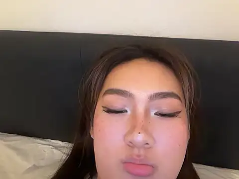 AlishaCheng live sex cam