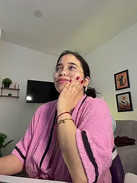 tati_reyess live sex cam