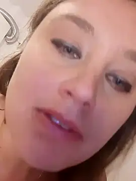 Saraporca30's cam snapshot