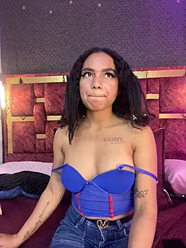 Tatianapink18's cam snapshot