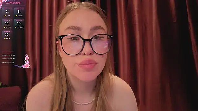 SunshineG1RL's cam snapshot