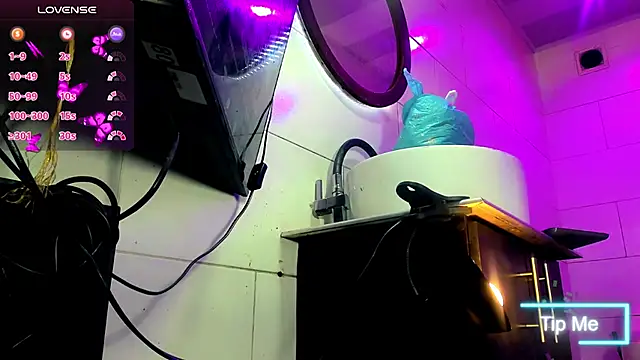 Natasha_clifford live sex cam