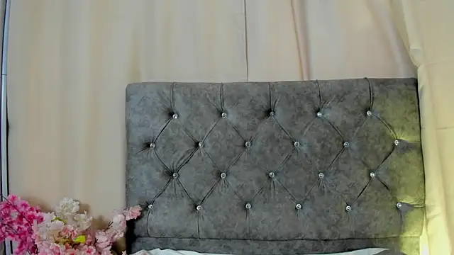 DaphneGlas's cam snapshot