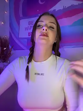 xopeach's cam snapshot