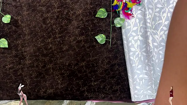 leenaboy@xh live sex cam