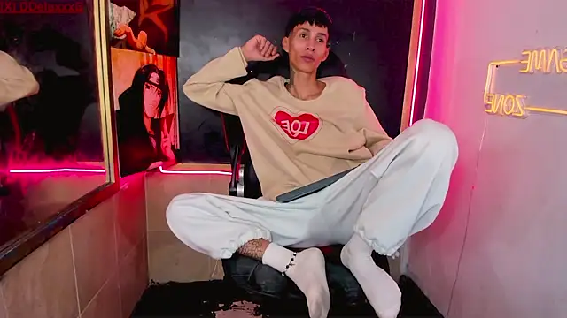 Daniel_Deluc77's cam snapshot