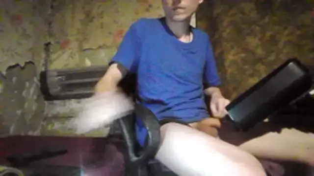 Babi_Kisi's cam snapshot