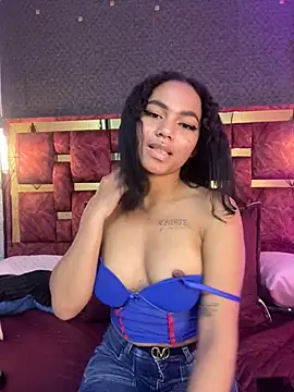 Tatianapink18's cam snapshot