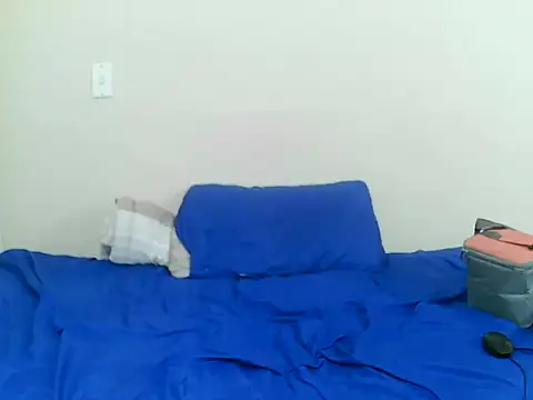 Blackmomma's cam snapshot