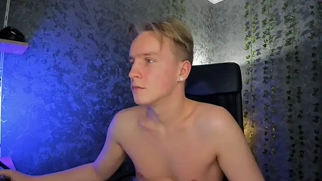 AlexxSweet live sex cam