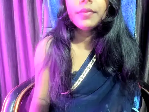 Priya_Sengar's cam snapshot