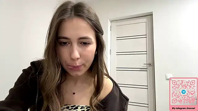 DeannaSuri's cam snapshot