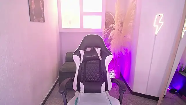 melodyy_as's cam snapshot