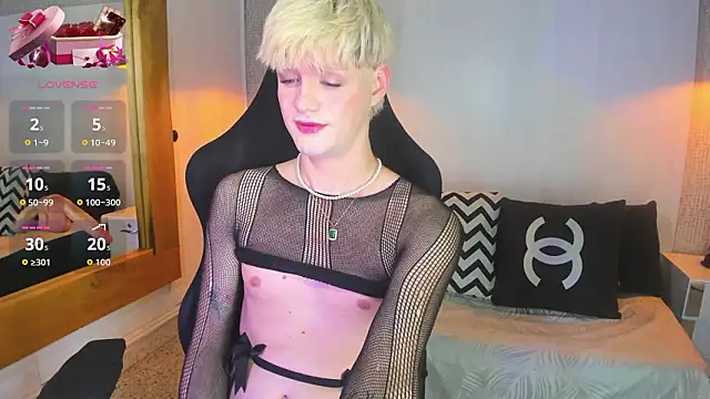 VladHellsing4's cam snapshot