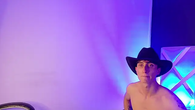 Ithan_Skin live sex cam