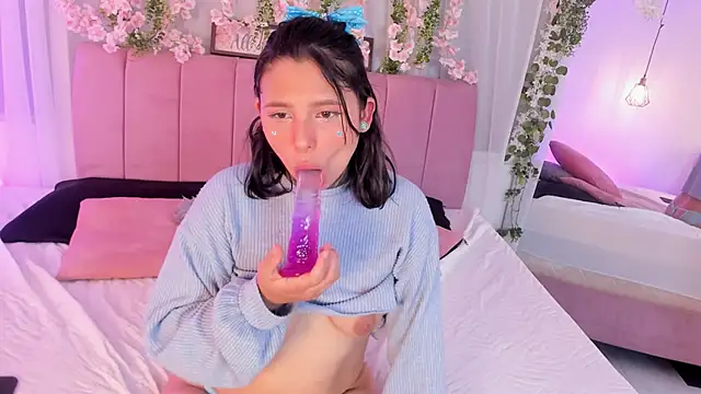 nicky_bonny18's cam snapshot